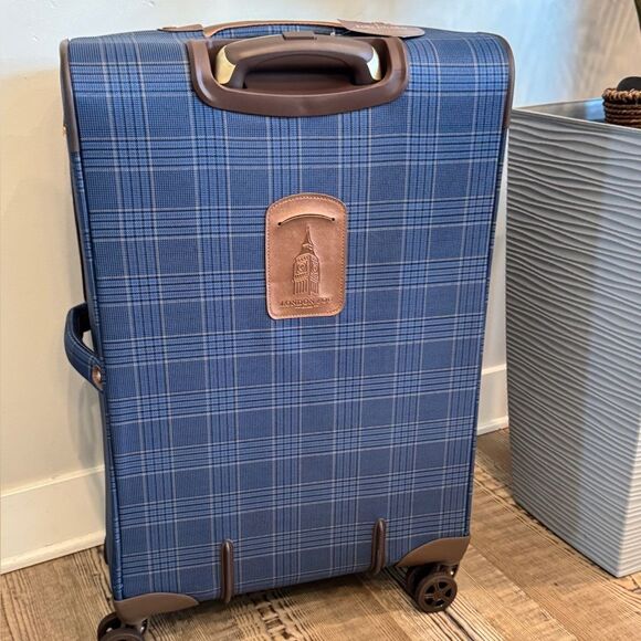 London Fog Brentwood III 28” Spinner Checked Luggage Large Exp Suitcase 4 Wheels - Picture 6 of 14
